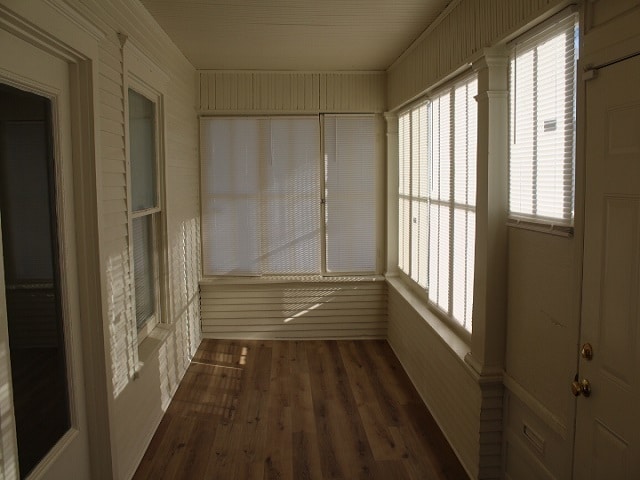 Building Photo - 978 Pavone St