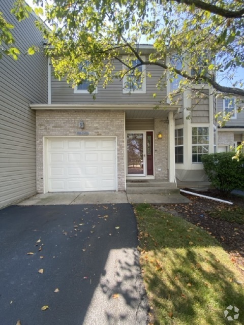 Building Photo - 17617 Horseshoe Ln