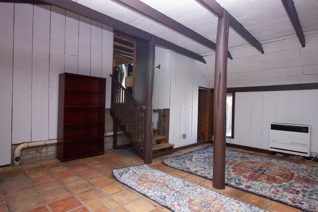 Building Photo - Alma Studios