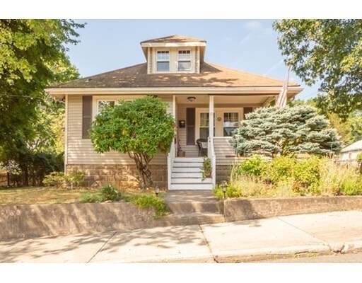 Primary Photo - 6 Opal Ave