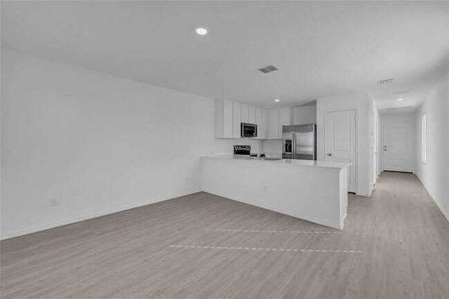 Foto del edificio - 309 Marty Allen Lp