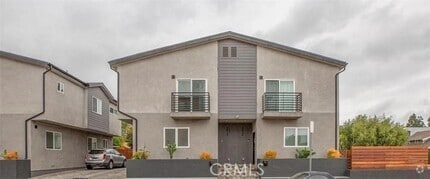 Building Photo - 5026 Cleon Ave