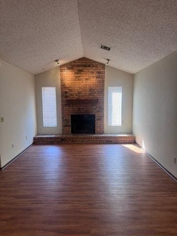 Building Photo - 1501 N Fretz Ave