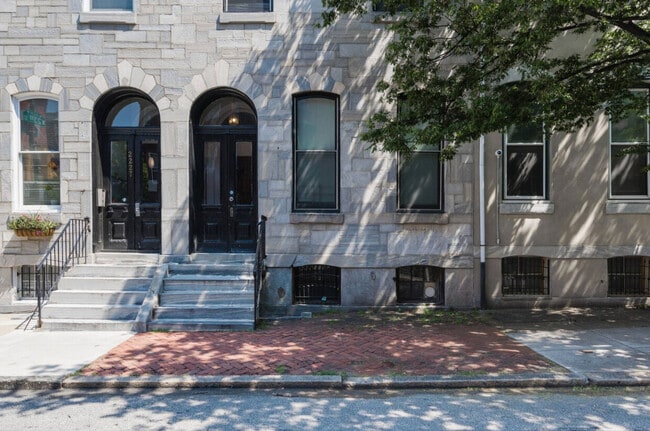 Foto del edificio - 2225 Locust St