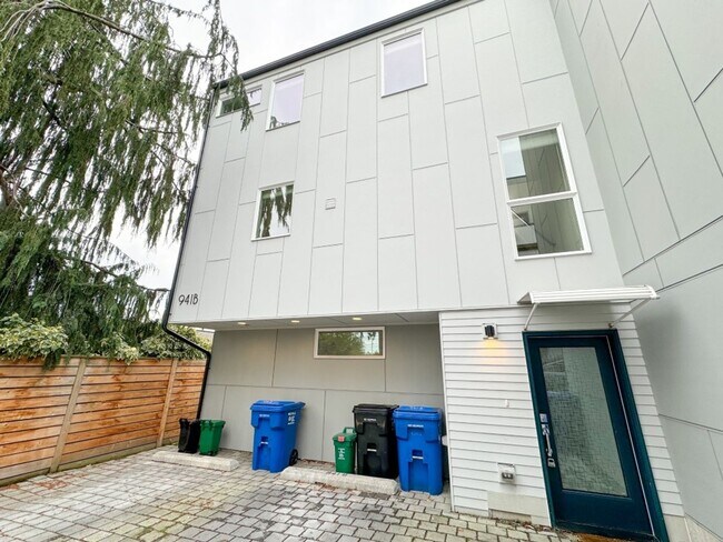 Foto del edificio - 3Bd/1.75Ba Seattle Townhouse