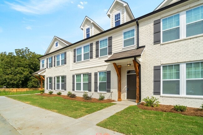 Foto del edificio - Brand New Construction Luxury Townhome in Pineville