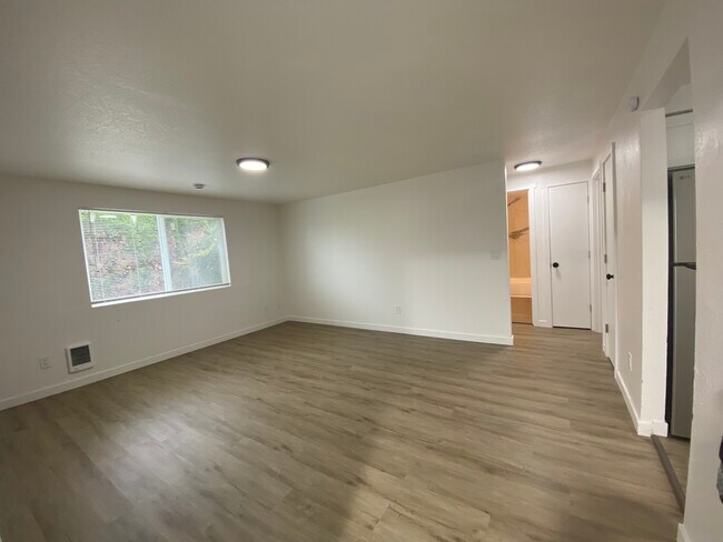 Foto del edificio - 539 37th St SE