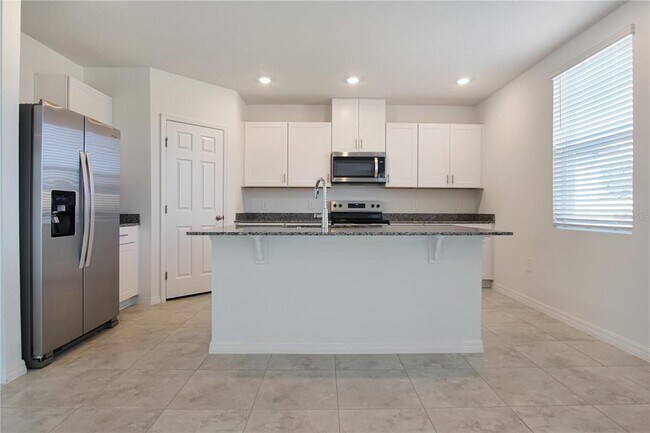 Building Photo - 879 Sand Sea Pl