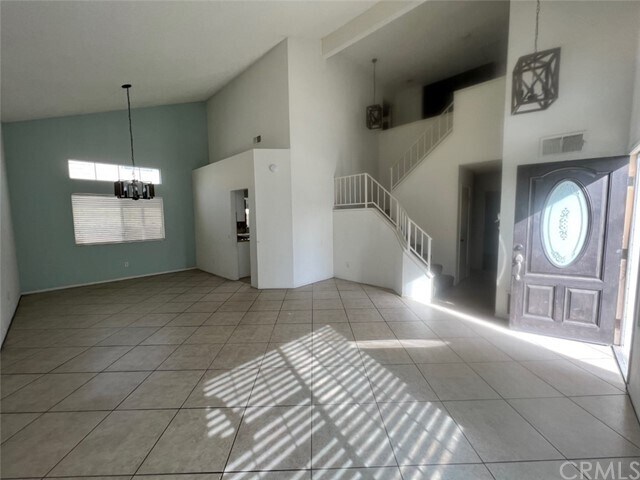 Foto del edificio - 2656 W Buena Vista Dr