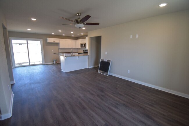 Foto del edificio - 3 Bed 2 Bath Home in Farmington!