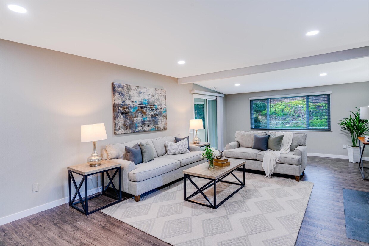 Foto principal - 12486 Rios Rd