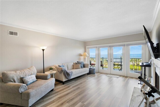 Building Photo - 1582 Gulf Blvd