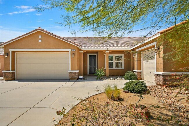 Foto del edificio - 74095 Imperial Ct E