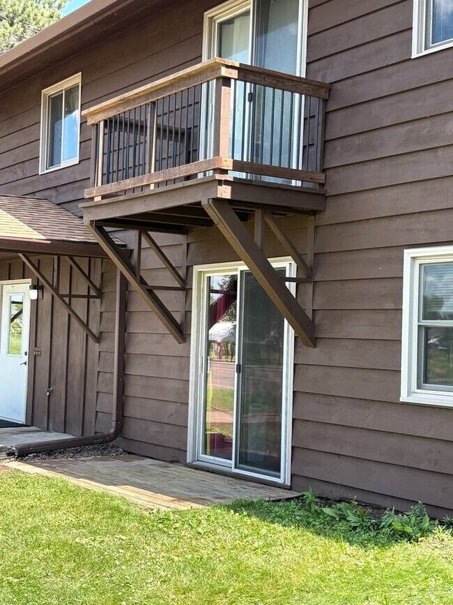 Building Photo - 175 Olson Dr W