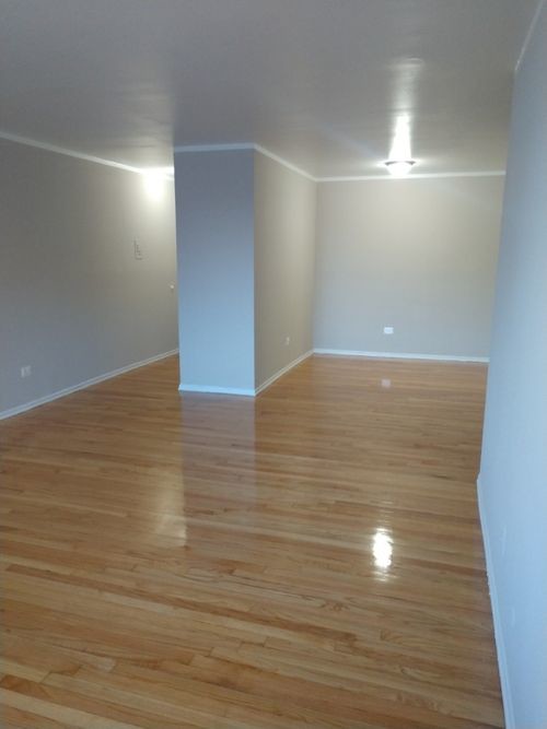 Building Photo - 1515 W Morse Ave