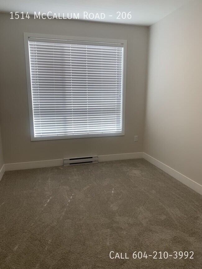 Photo du bâtiment - Condo in the Cinema District!