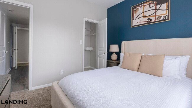 Foto del edificio - 2500 Woodland Park Dr