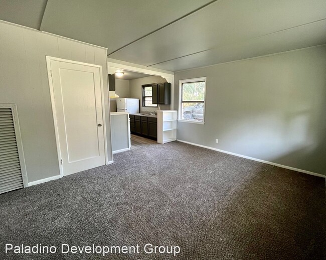 Building Photo - 2 br, 1 bath House - 2208 N. 38th Avenue