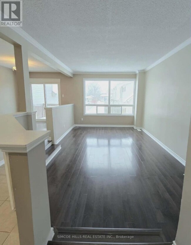 Building Photo - 12 Lankin Blvd