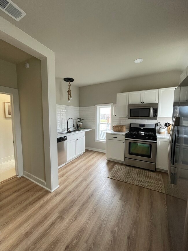 Building Photo - 502 Woodworth Ave