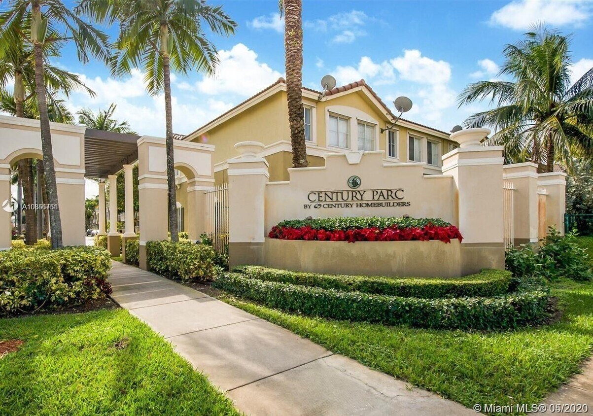 Foto principal - 8936 W Flagler St