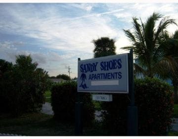 Primary Photo - 1339 Seaway Dr