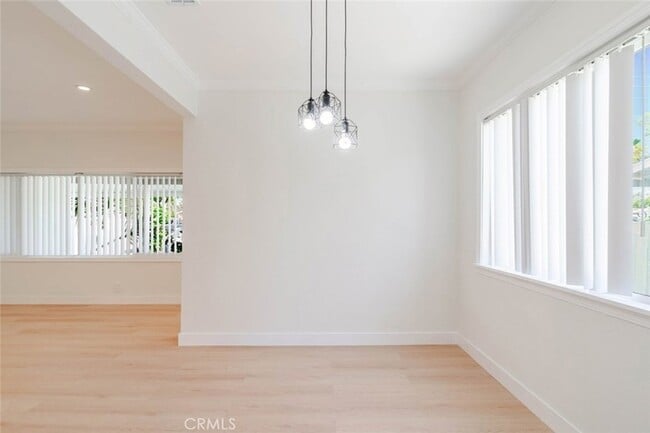 Foto del edificio - 11246 Saticoy St
