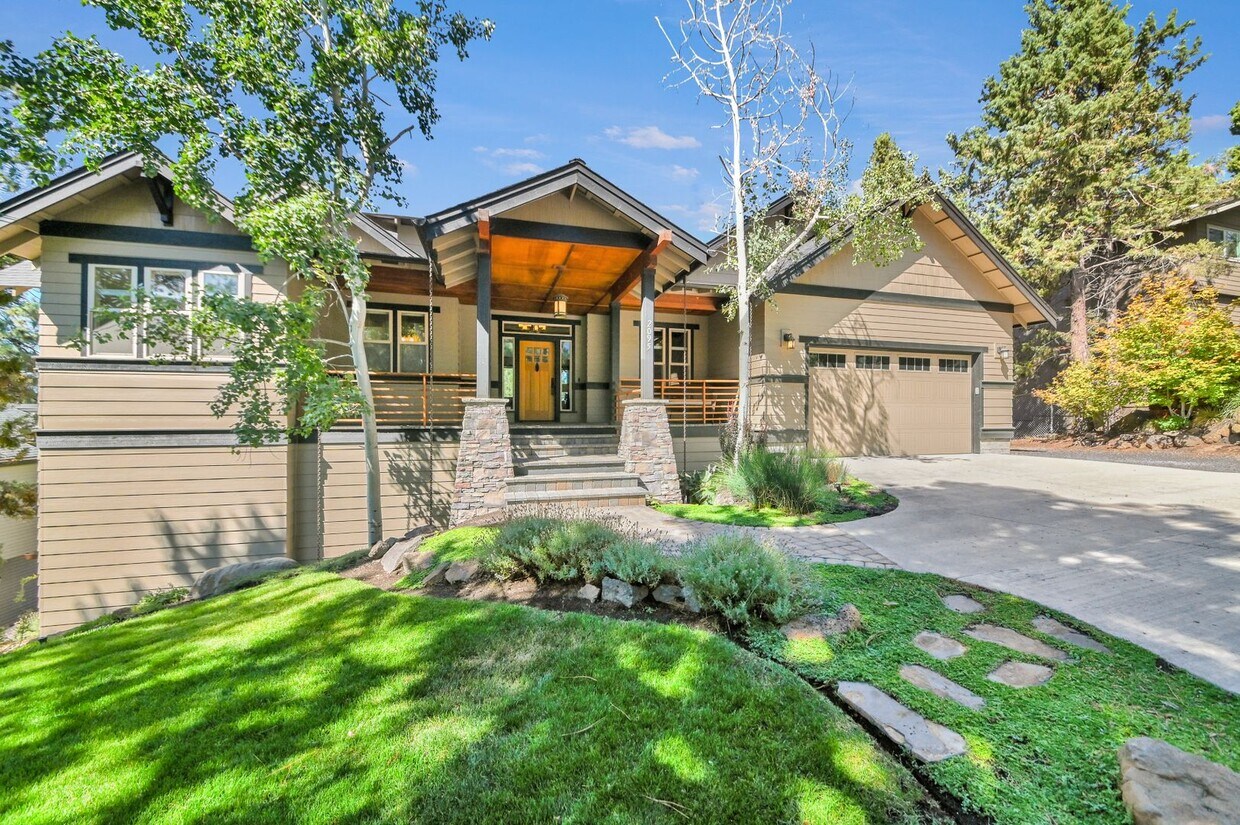 2095 NW Cascade View Dr, Bend, OR 97703 House Rental in Bend, OR