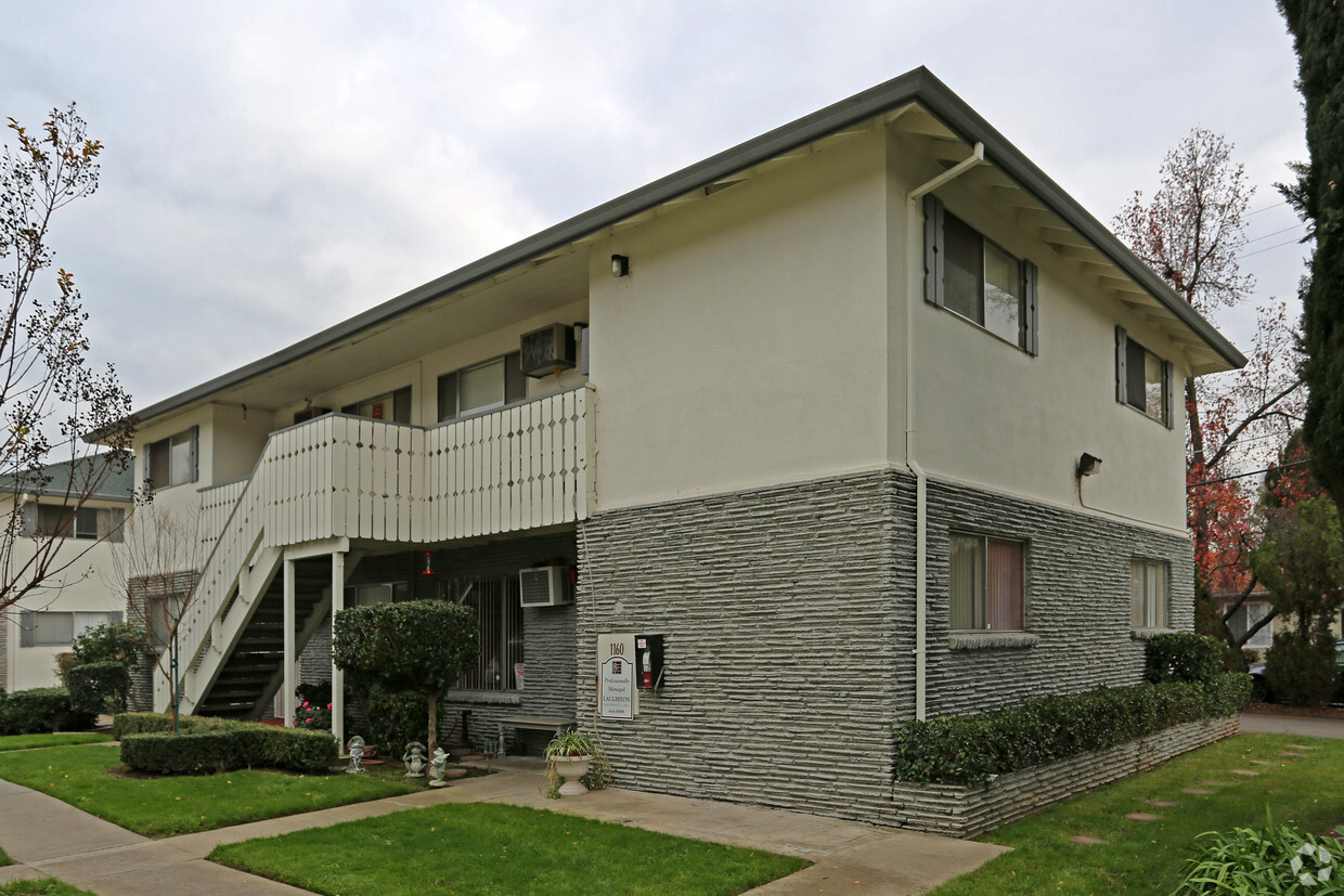 Building Photo - Bell Fair Apartments