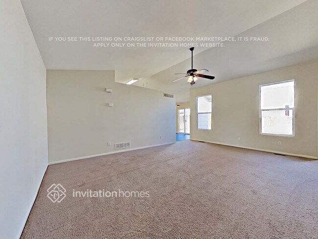 Building Photo - 1552 Ancestra Dr