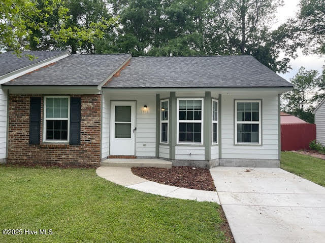 Foto principal - 1951 Rolling Ridge Dr