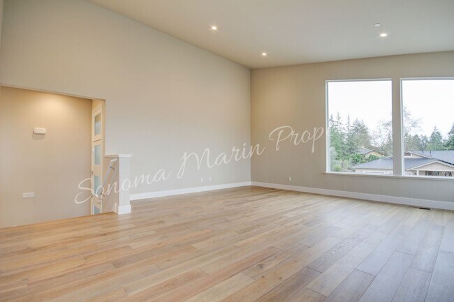 Foto del edificio - Gorgeous 4 Bed/3Bath House Available in De...