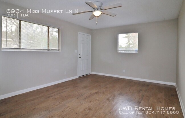 Foto del edificio - 6934 Miss Muffet Ln N
