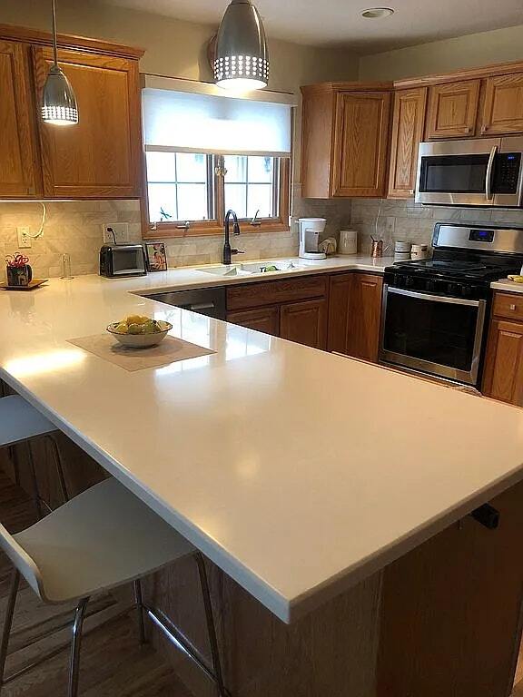 Building Photo - 4747 Parachute Cir