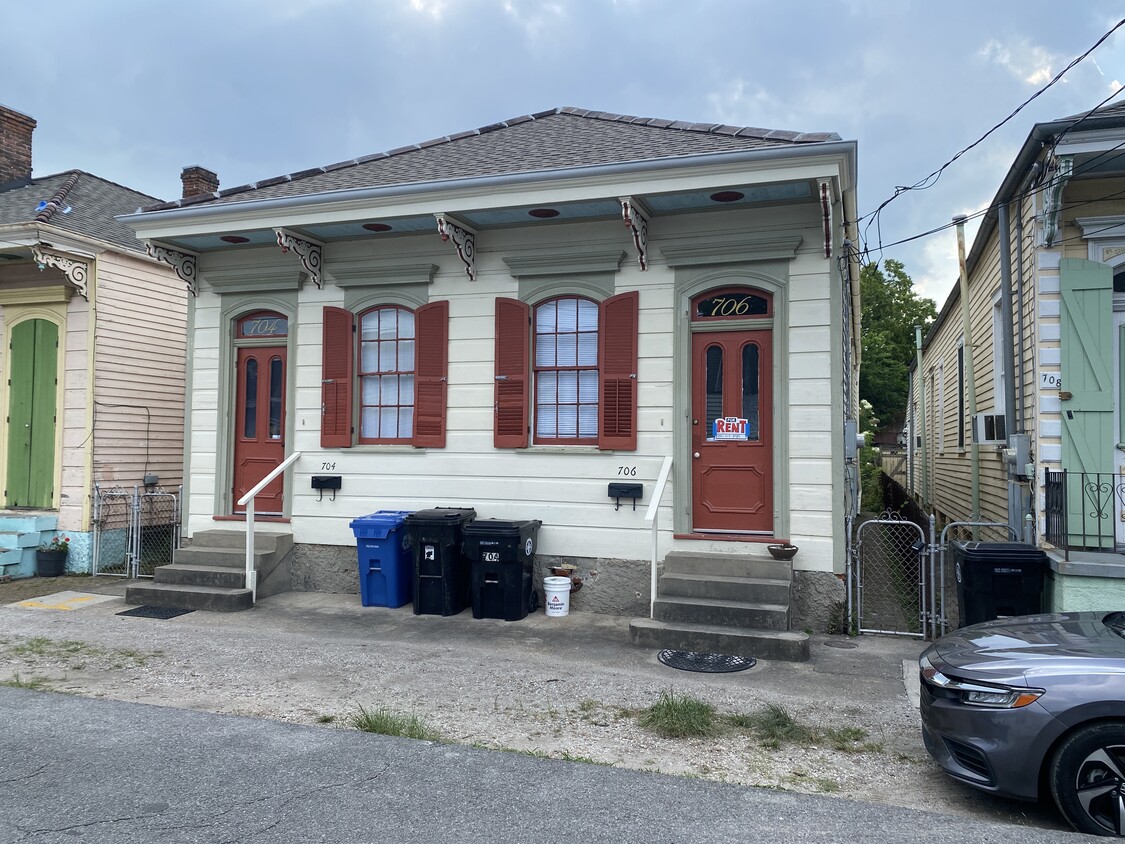 706 Pauline St, New Orleans, LA 70117 Townhome Rentals in New Orleans