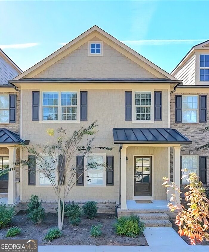 Foto principal - 211 Jackson Pl NW