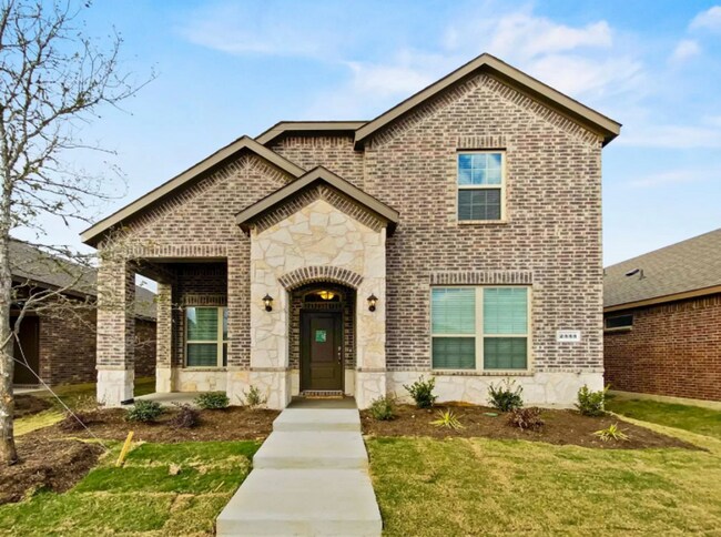 Building Photo - 2333 Larimar Dr