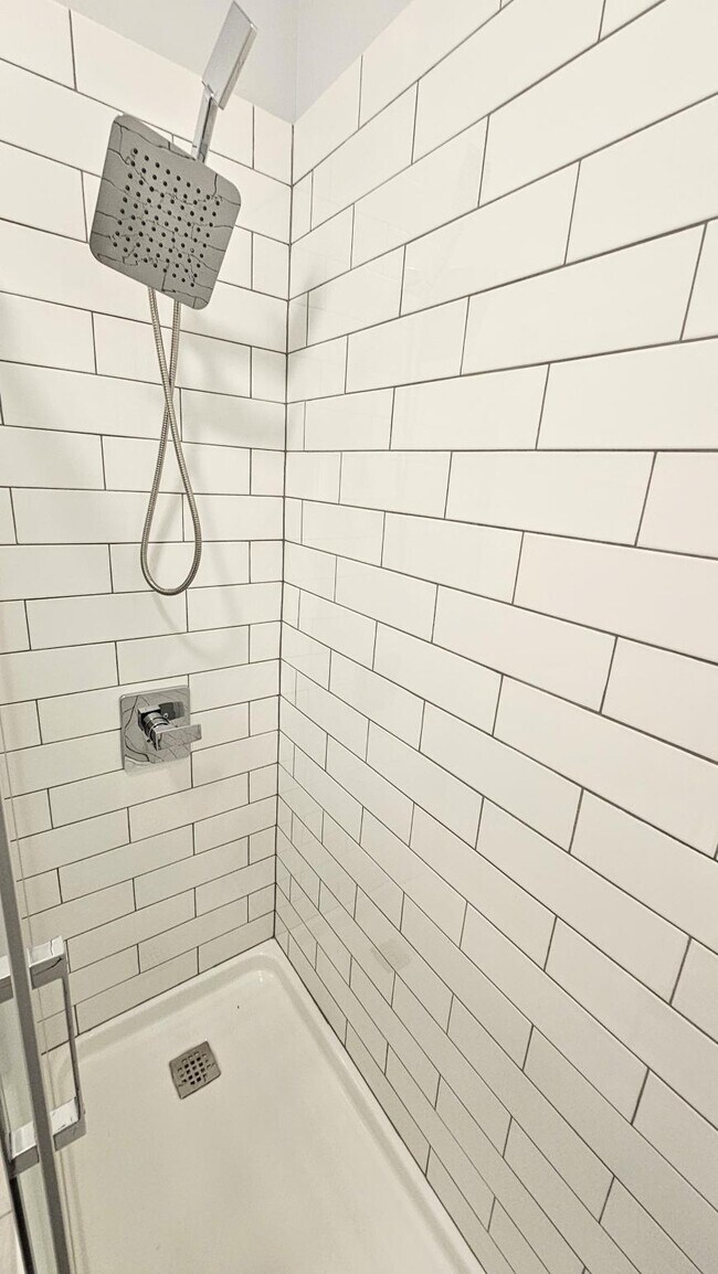 Foto del edificio - 1 bedroom in Chicago IL 60642