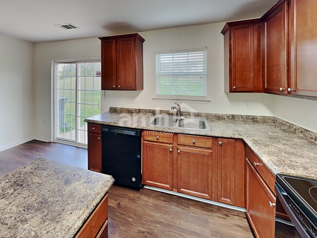 Foto del edificio - 12814 Settlers Trail Ct