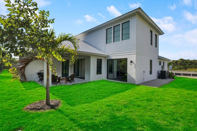 Building Photo - 139 Ocean Estates Dr