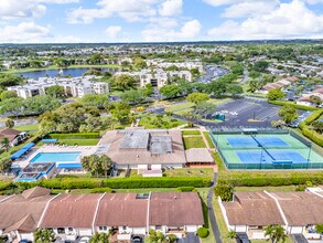 Building Photo - 5190 Las Verdes Cir