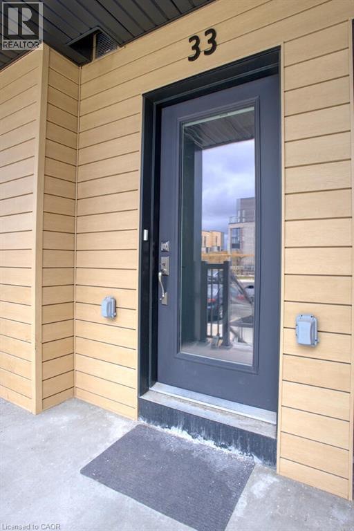 Photo du bâtiment - 261 Woodbine Ave