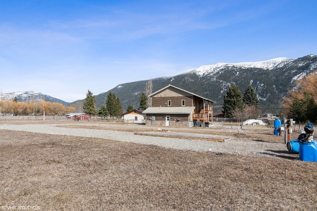 Building Photo - 3131 Montana Hwy 206