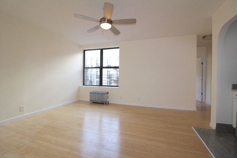 Primary Photo - 23 Ocean Pkwy