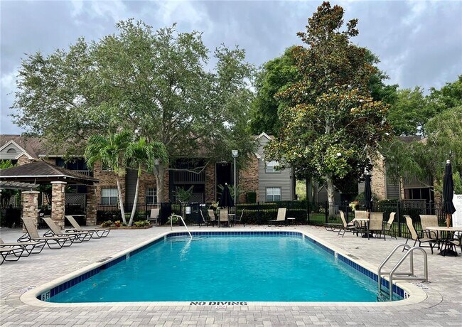Foto del edificio - 2500 Winding Creek Blvd