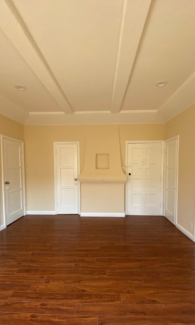 Foto del edificio - 1119 S Citrus Ave