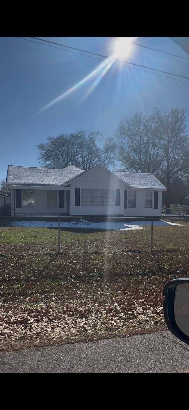 Building Photo - 103 North St