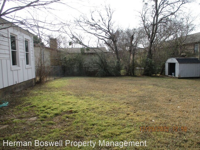 Building Photo - 2 br, 1 bath House - 206 Hancock St