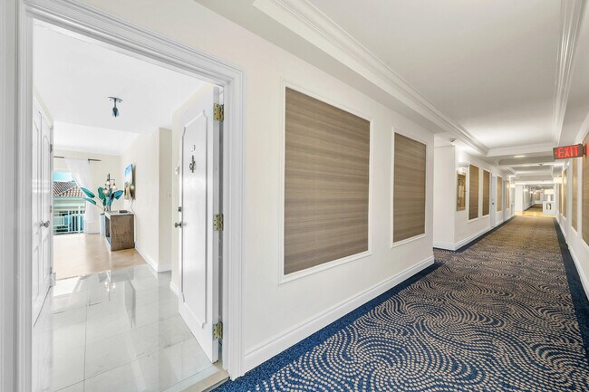 Foto del edificio - 250 Bradley Pl