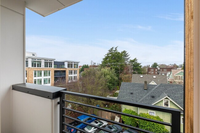 Foto del edificio - 129 11th Ave E